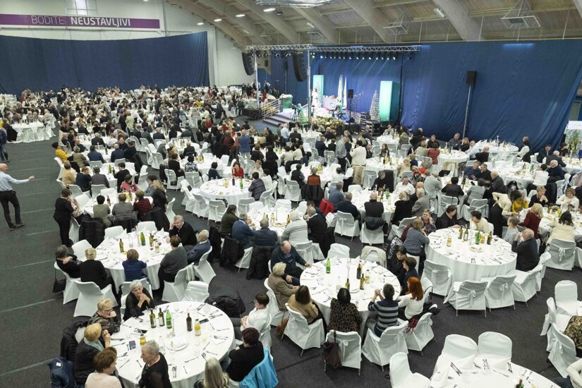 V Krki negujemo tradicijo: svoje dosežke smo znova delili tudi z upokojenimi sodelavci